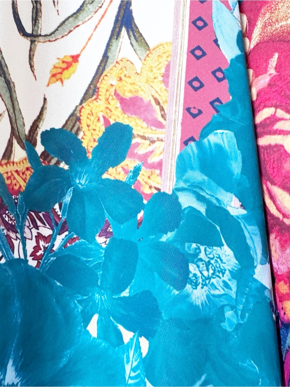 Chico's Printed Open-Front Tapestry Boho Kimono - Picture 6 of 11